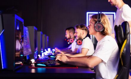 MaxxFour Gaming: Exploring Emerging Trends in the Gaming Industry