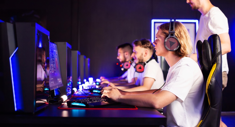 MaxxFour Gaming: Exploring Emerging Trends in the Gaming Industry